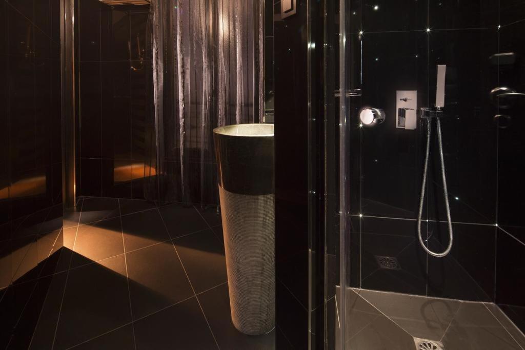 New Hotel Republique - Ex Albert'S Hotel Paris Room photo
